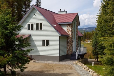 YEAR ROUND LIVING ? ? WEEKEND GETAWAY? Welcome to your dream - photo 4