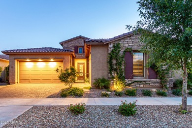 (private lake, pond, creek) Home Active Under Contract in Mesa Arizona