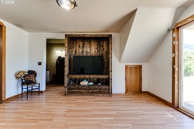 Here is your opportunity to own a slice of history with this - photo 16