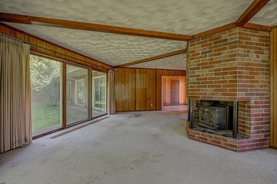 Unique Hexagon-Shaped Home on Approximately 5-6 Acres! This - photo 16