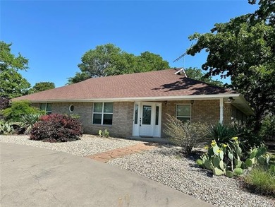 Beautiful lake property on 2 acres in a prime location near - photo 29