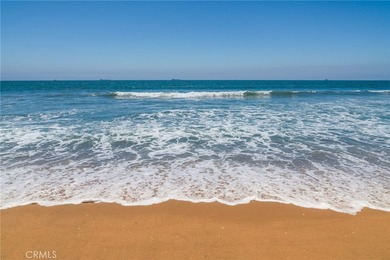 Welcome to Coastal Walk, one of Huntington Beach's newer - photo 30