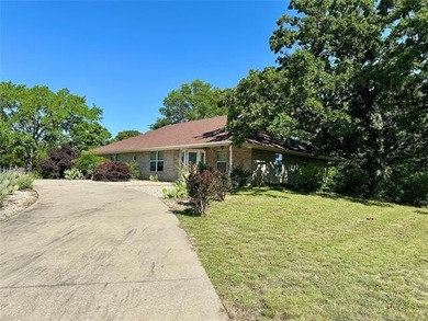 Beautiful lake property on 2 acres in a prime location near - photo 34