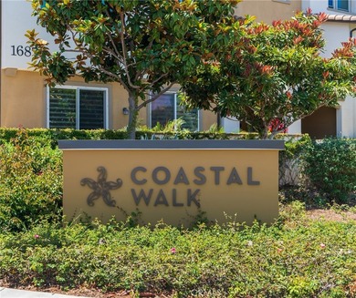 Welcome to Coastal Walk, one of Huntington Beach's newer - photo 36
