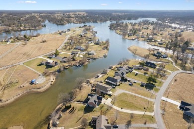 Beautiful Brick with your own boat dock!!! - photo 13