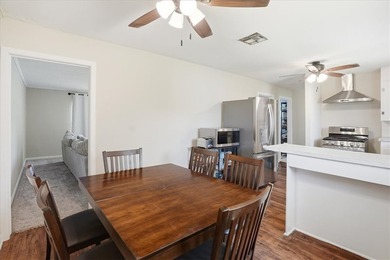 Welcome to this well-maintained 3-bedroom, 1.5-bath home in - photo 8