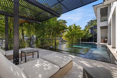 This home and pool remained fully intact through two hurricanes - photo 11
