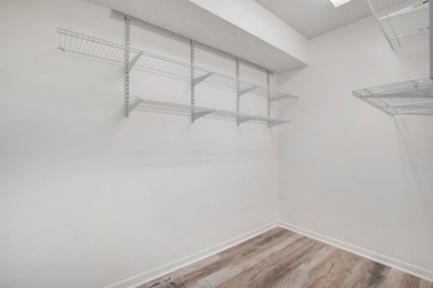 Welcome to this beautiful 2-bedroom, 2-bathroom condominium - photo 19