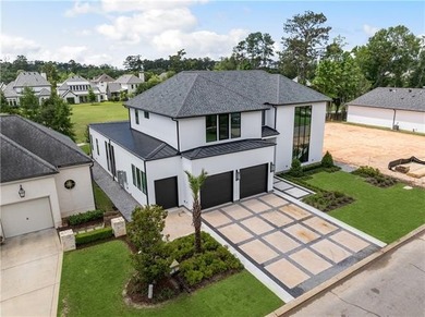 Experience elevated living located on the 7th hole of Tchefuncte - photo 31