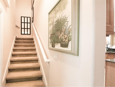 New Price: $599,000! Stunning custom-built pool home located in - photo 33