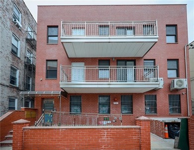 WELCOME TO THIS BRAND NEW LUXURY CONDOS IN THE HEART OF DYKEY - photo 2
