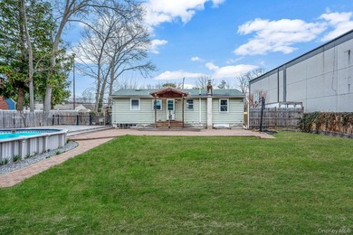 Beautiful ranch home style perfect for enjoying the summer this - photo 10