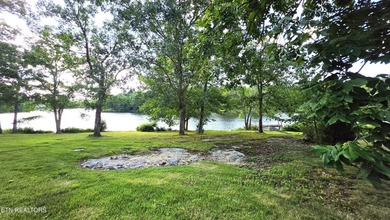 Full rehab opportunity on Mohawk Lake in the sought-after Lake - photo 25