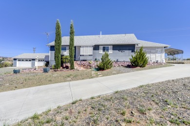 Lake Home For Sale in Mayer, Arizona