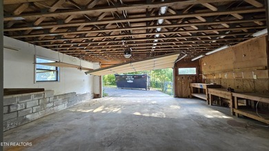 Full rehab opportunity on Mohawk Lake in the sought-after Lake - photo 33