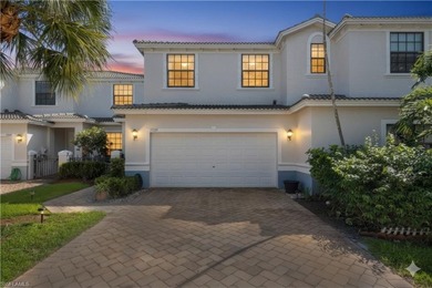 Lake Townhome/Townhouse For Sale in Naples, Florida