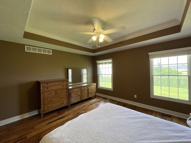 Like a new home on the corner of the lake in the Country Ridge - photo 13