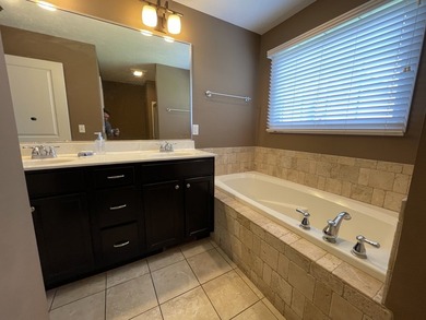 Like a new home on the corner of the lake in the Country Ridge - photo 14