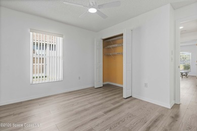 Welcome to your dream home! Remodeled and freshy painted - photo 14