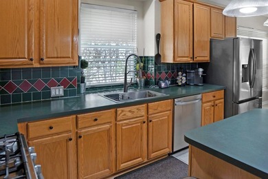 SELLER MOTIVATED - Bring Your Offers! 
Experience the best of - photo 15
