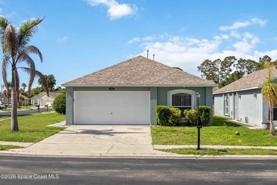 Welcome to your dream home! Remodeled and freshy painted - photo 29