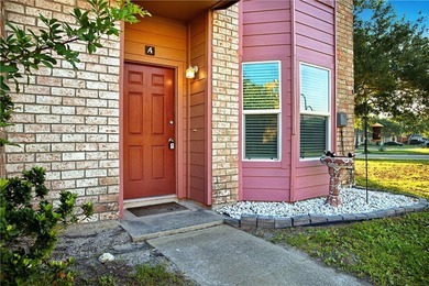 Price enhancement. This delightful 2-bedroom, 1.5-bath townhome - photo 2