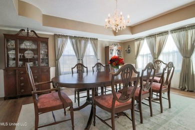 GORGEOUS ONE OF A KIND, CUSTOM Tudor home with plenty of space - photo 48