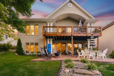 Lake Home For Sale in Lake Waukomis, Missouri