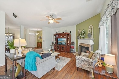 Welcome to 498 Highlands Loop, a sanctuary of elegance nestled - photo 13