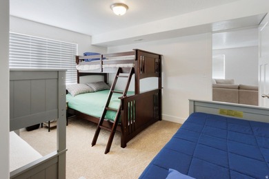 This amazing home is being sold fully furnished - ready for you - photo 13
