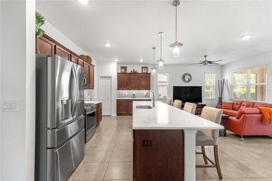 Under contract-accepting backup offers. Welcome to this popular - photo 14