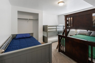 This amazing home is being sold fully furnished - ready for you - photo 14