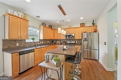 Welcome to 498 Highlands Loop, a sanctuary of elegance nestled - photo 21