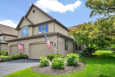 Lake Townhome/Townhouse For Sale in Winfield, Illinois
