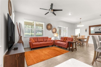Under contract-accepting backup offers. Welcome to this popular - photo 22