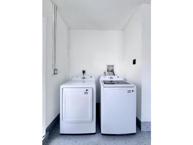 Move-in ready! Beautifully updated 2-bedroom, 2-bathroom CBS - photo 22