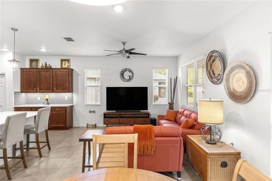 Under contract-accepting backup offers. Welcome to this popular - photo 24