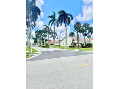Move-in ready! Beautifully updated 2-bedroom, 2-bathroom CBS - photo 27