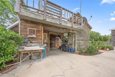 Amazing views from this 3/2/2 home in Ingleside on the Bay. Sits - photo 33