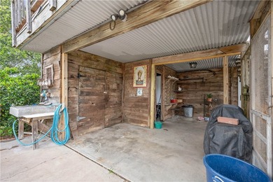 Amazing views from this 3/2/2 home in Ingleside on the Bay. Sits - photo 34