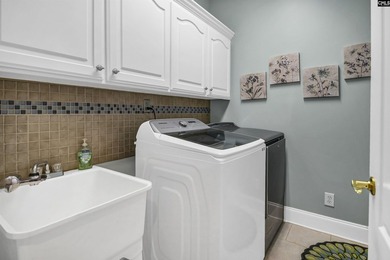 Welcome to Timberlake Estates. Start your day with coffee on the - photo 35