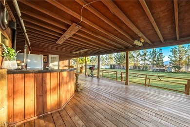 Welcome to this truly special property offering privacy, beauty