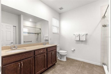 Under contract-accepting backup offers. Welcome to this popular - photo 36
