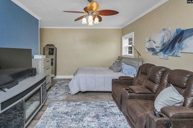 Welcome to Timberlake Estates. Start your day with coffee on the - photo 49