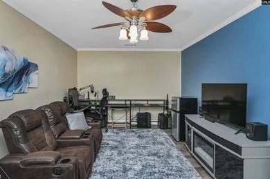 Welcome to Timberlake Estates. Start your day with coffee on the - photo 50