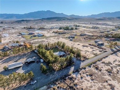 Welcome to this truly special property offering privacy, beauty