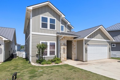 Motivated seller! Located in the heart of Kingsland, this single - photo 2