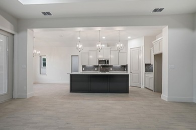 NEW PRICE + $7,500 for closing cost concessions!! Built by - photo 7