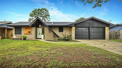 A new opportunity has arisen in Lynwood Place. This property has - photo 1