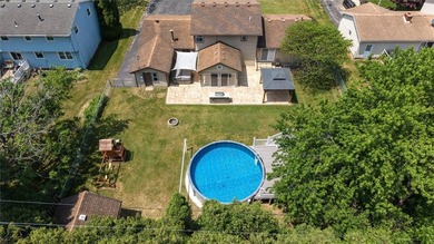 This isn't just a 4-bedroom, 3.5-bath home-it's packed with the - photo 12